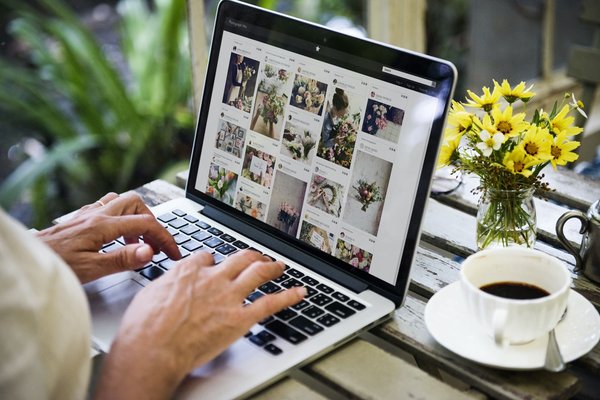 Générer une image par intelligence artificielle : les principaux avantages